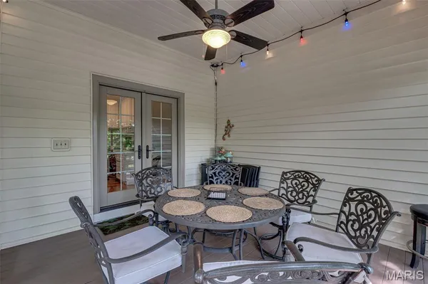 $1,295,000 | 11 Regatta Bay Court, Lake St. Louis, MO 63367