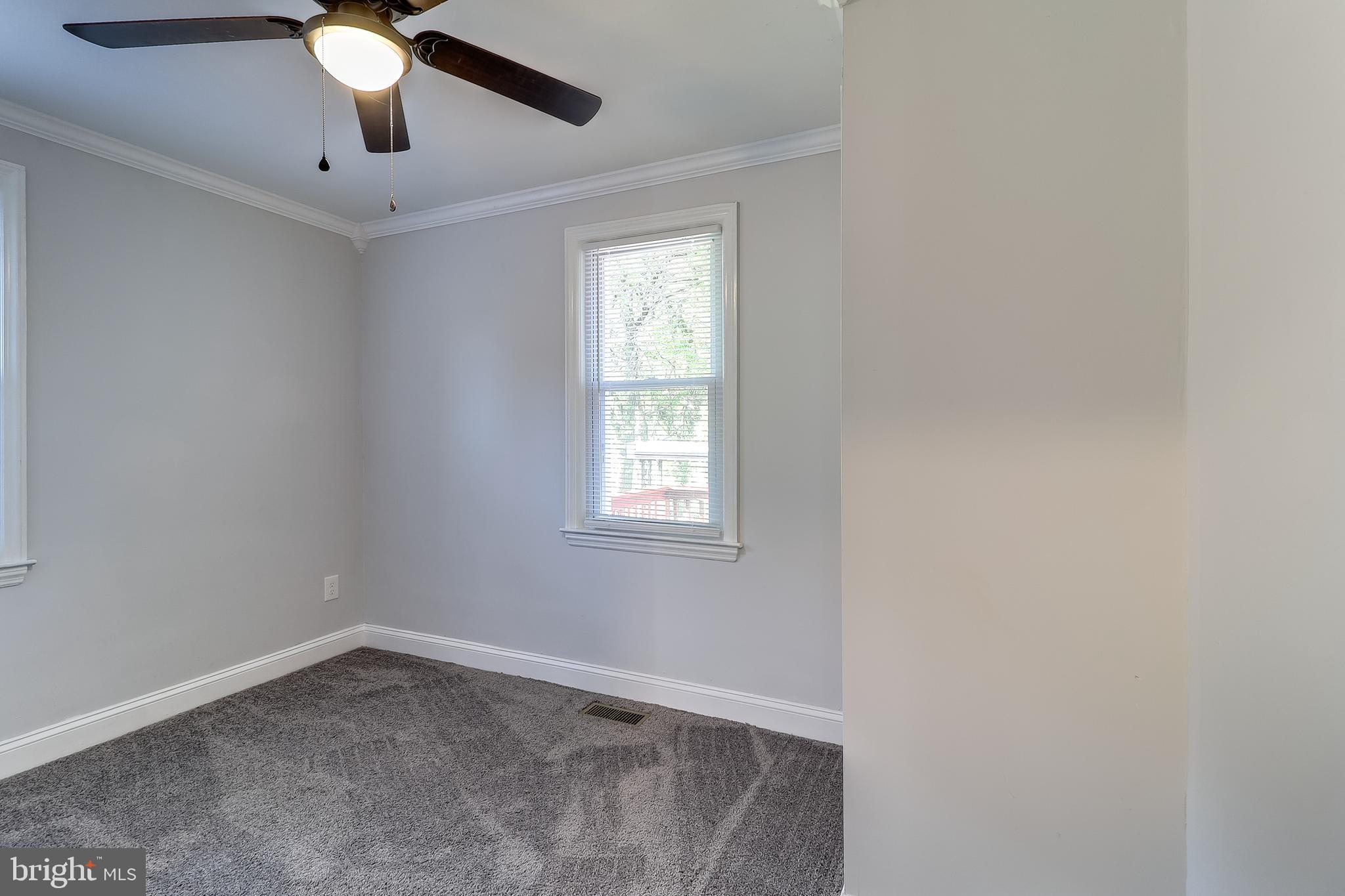 322 Townsend Road Baltimore, MD 21221 - Photo 16 of 37 Bedroom 2- Main Level