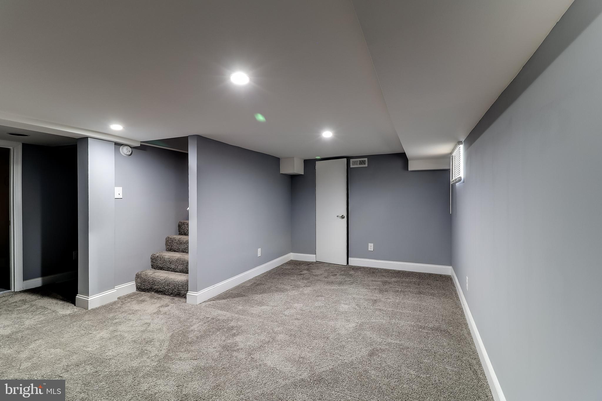 322 Townsend Road Baltimore, MD 21221 - Photo 23 of 37 Lower level Family Room