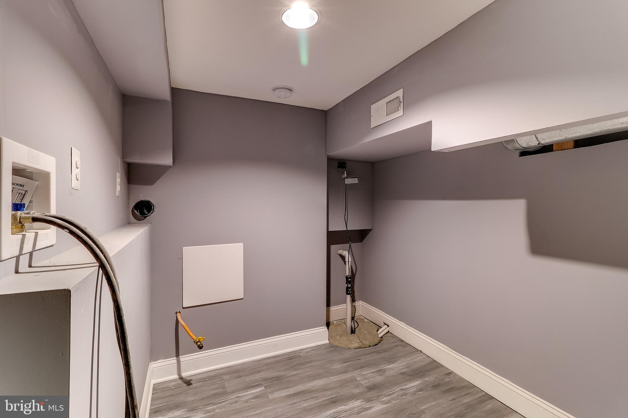 322 Townsend Road Baltimore, MD 21221 - Photo 26 of 37 Laundry Area w/ Hookups