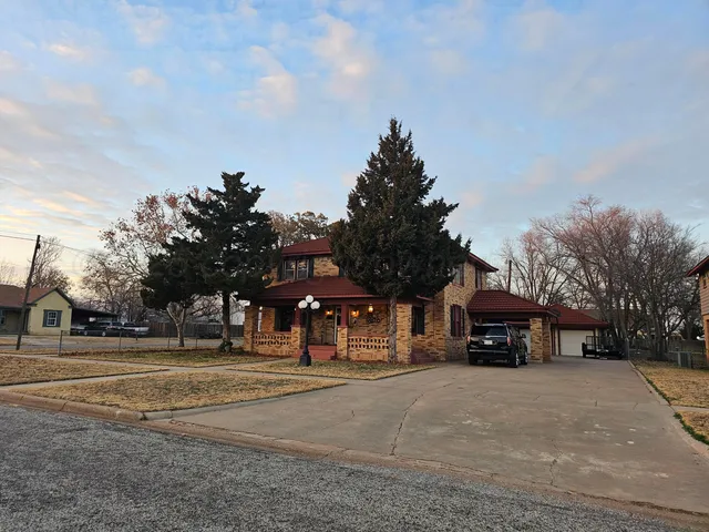 $229,000 | 1321 West Bradford, Memphis, TX 79245