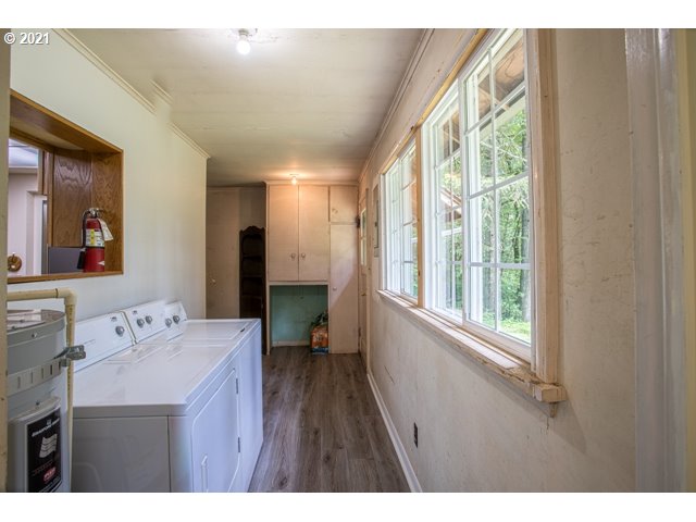 36883 Parsons Creek Road Springfield, OR 97478 - Photo 14 of 30 Gallery Image 14