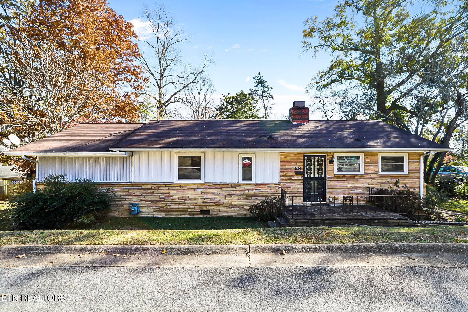 103 Glendale Lane Oak Ridge, TN 37830 - Photo 1 of 33 103 Glendale Lane-154