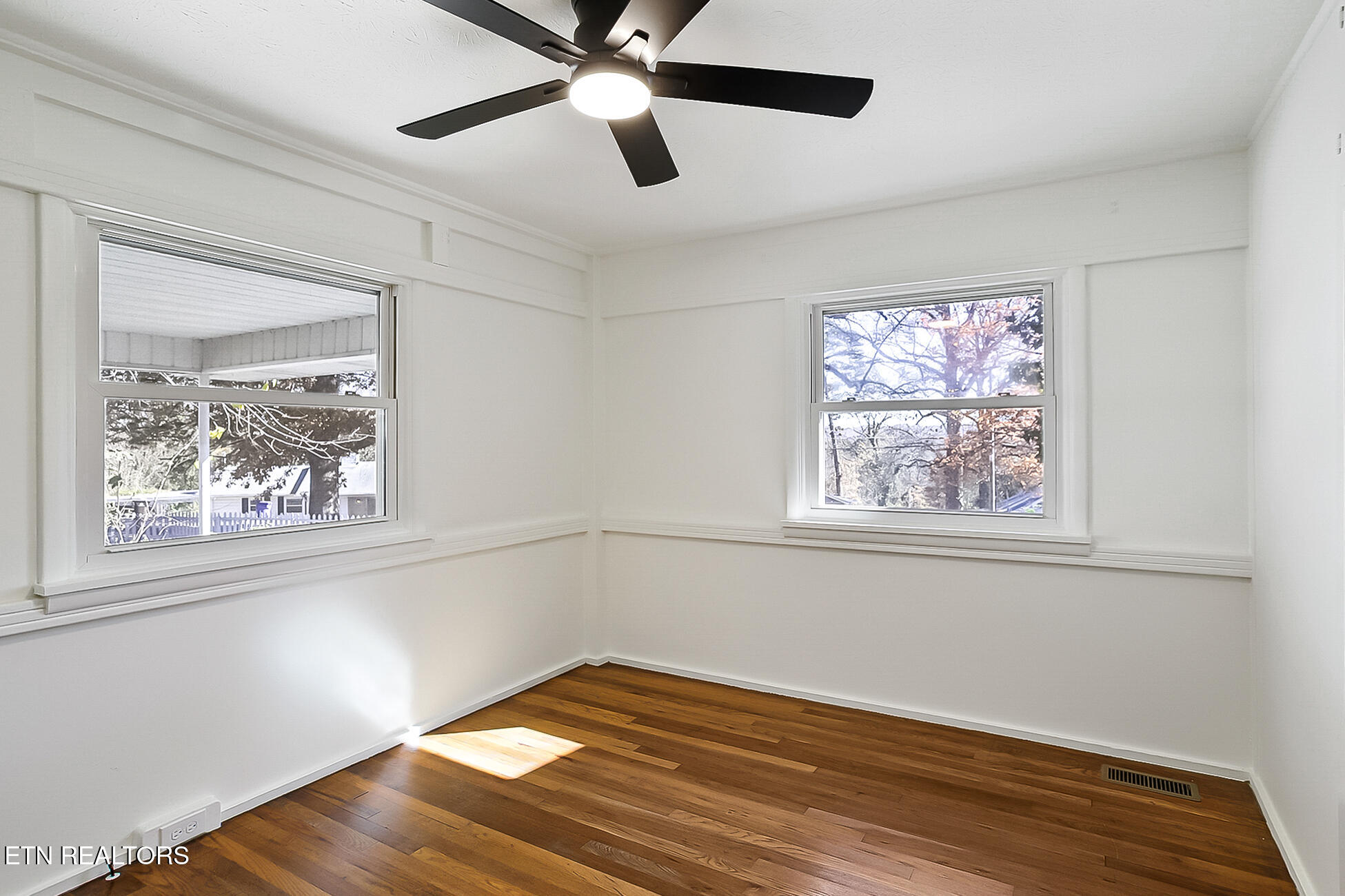 103 Glendale Lane Oak Ridge, TN 37830 - Photo 24 of 33 103 Glendale Lane-104
