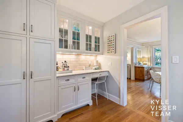 $1,450,000 | 508 Cambridge Boulevard Southeast, East Grand Rapids, MI 49506