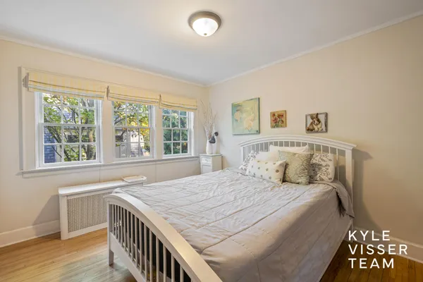 $1,450,000 | 508 Cambridge Boulevard Southeast, East Grand Rapids, MI 49506