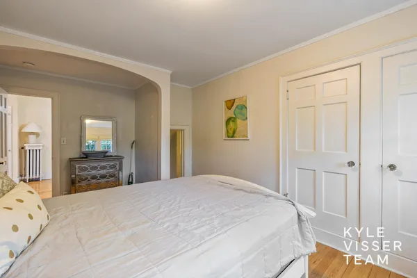 $1,450,000 | 508 Cambridge Boulevard Southeast, East Grand Rapids, MI 49506