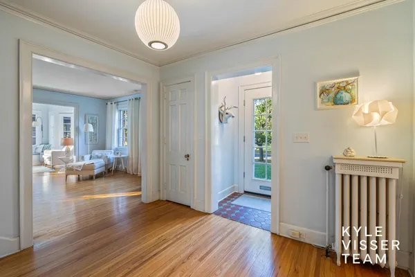 $1,450,000 | 508 Cambridge Boulevard Southeast, East Grand Rapids, MI 49506