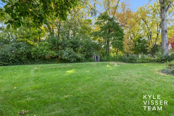 $1,450,000 | 508 Cambridge Boulevard Southeast, East Grand Rapids, MI 49506