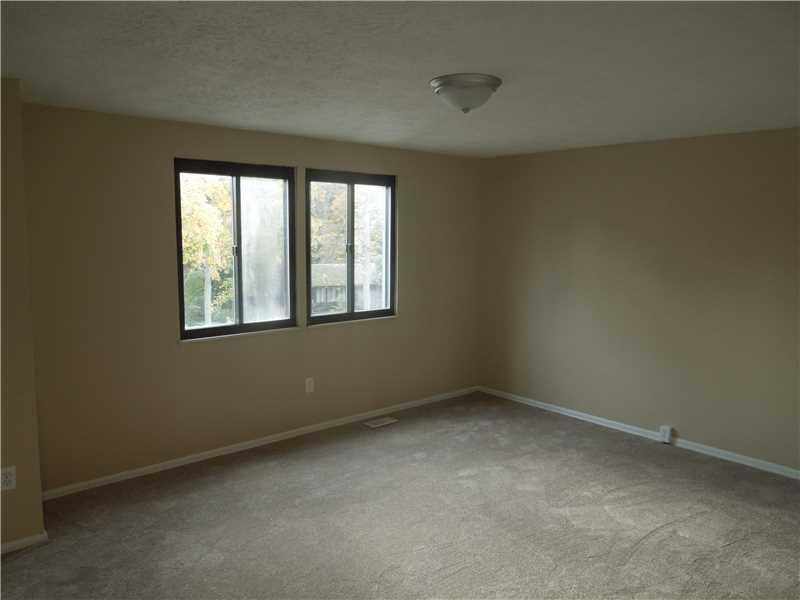 454 Hunting Creek Road Canonsburg, PA 15317 - Photo 9 of 19 Master Bedroom.