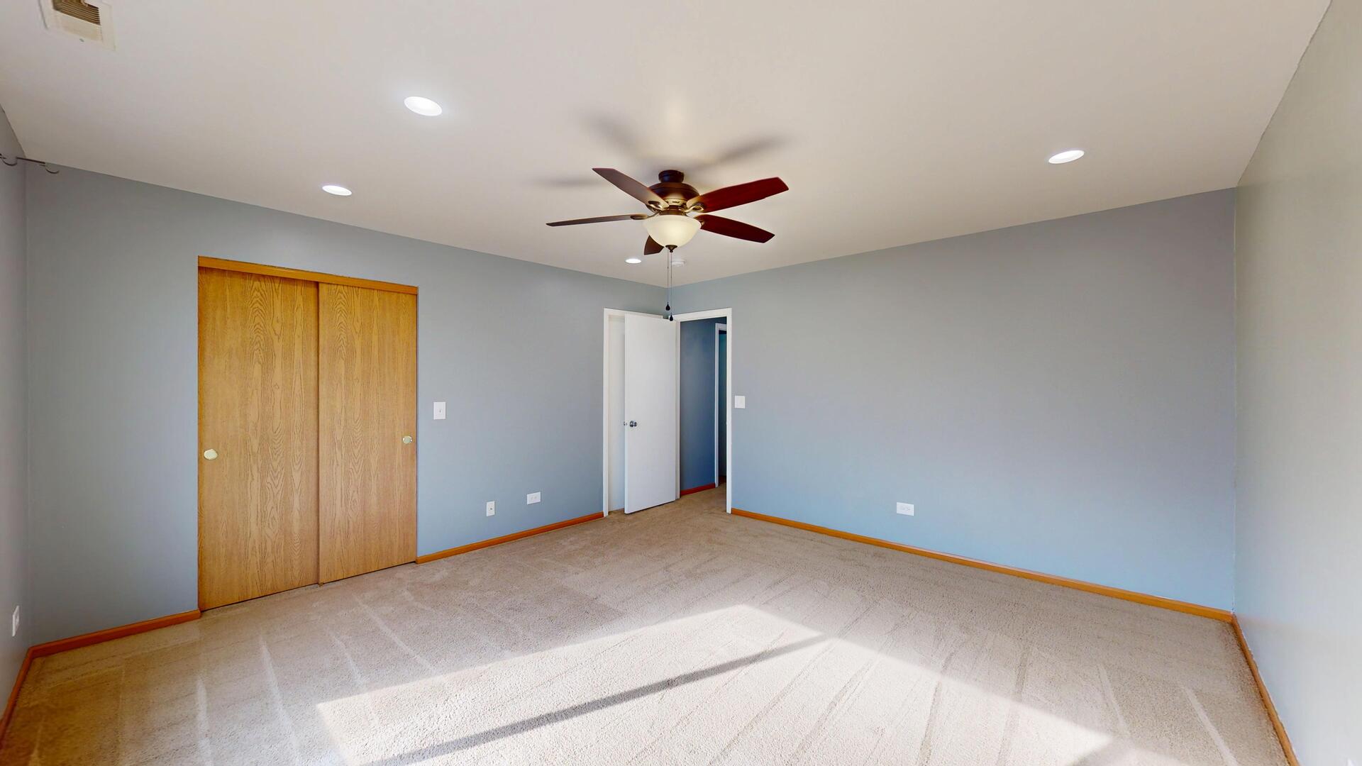 189 Key Largo Drive Romeoville, IL 60446 - Photo 22 of 31 Gallery Image 22