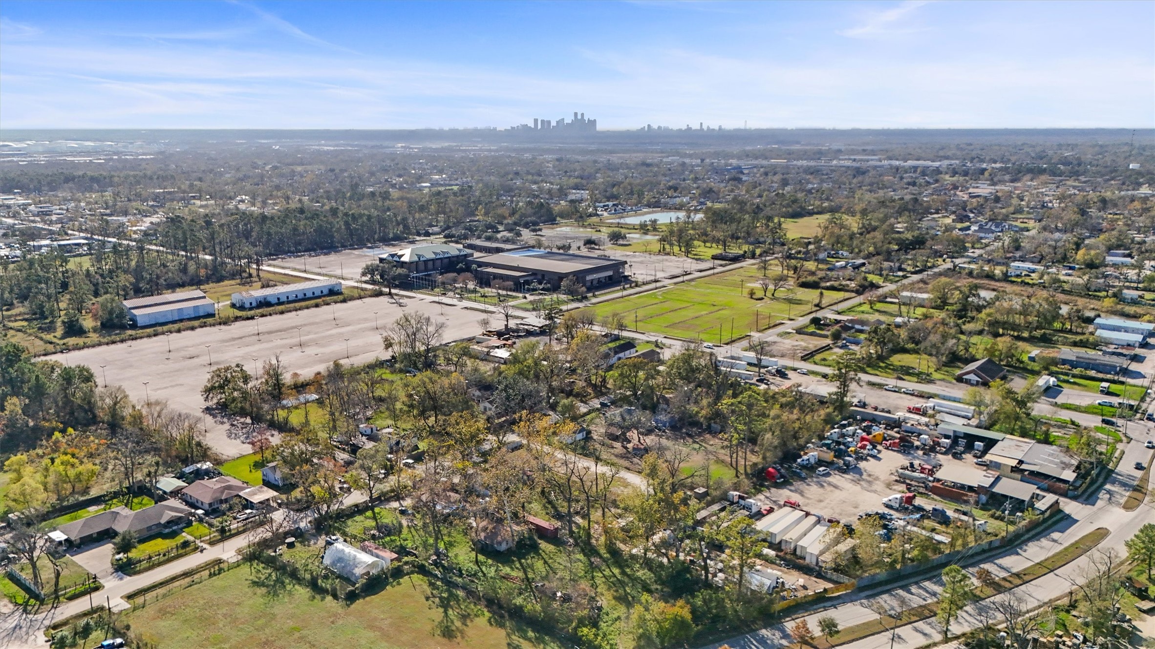 8533 Furray Road Houston, TX 77028 - Photo 5 of 14 a view of a city