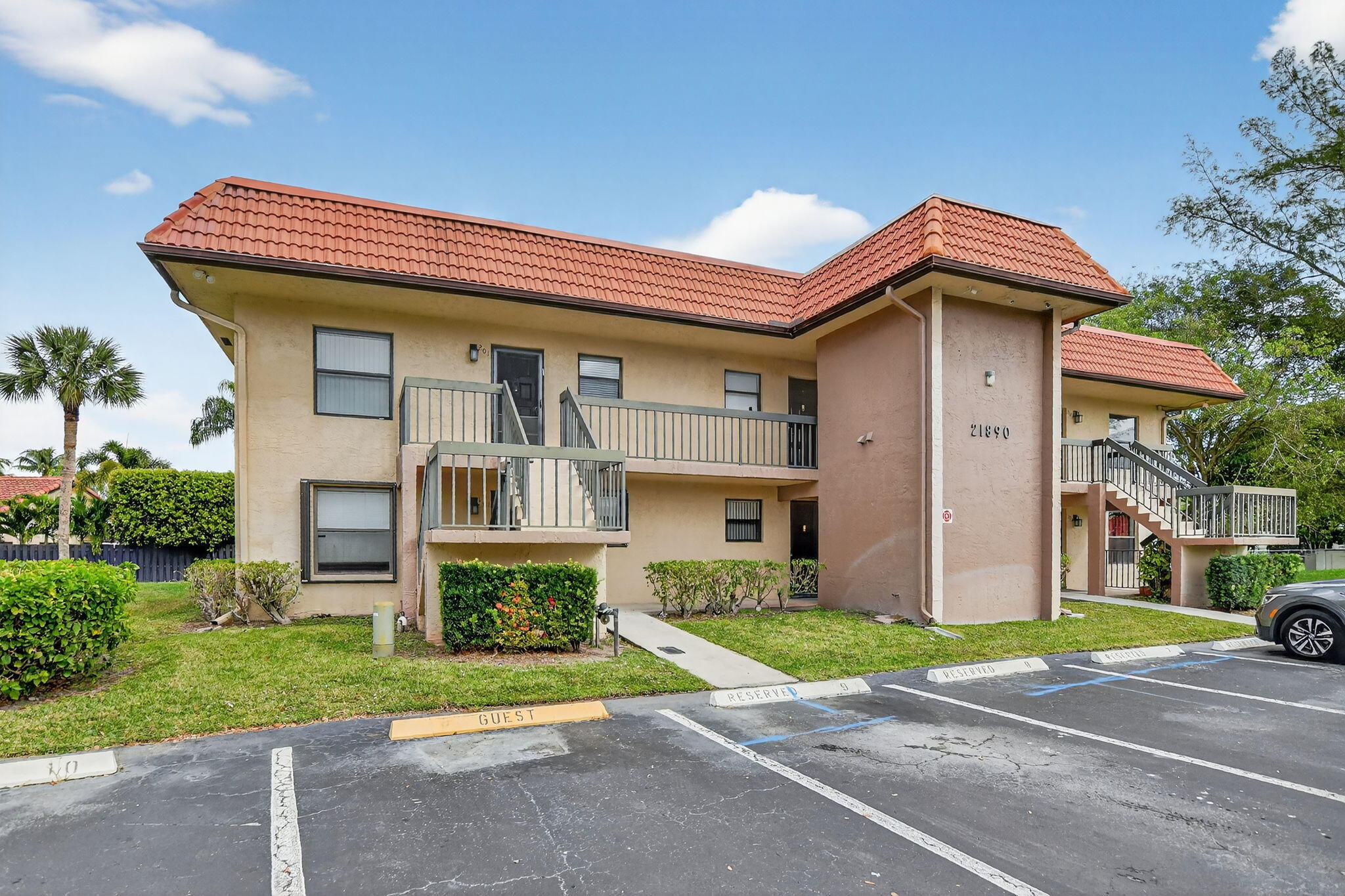 21890 Lake Forest Circle, Unit 201 Boca Raton, FL 33433 - Photo 2 of 22 2-web-or-mls-DSC_6098