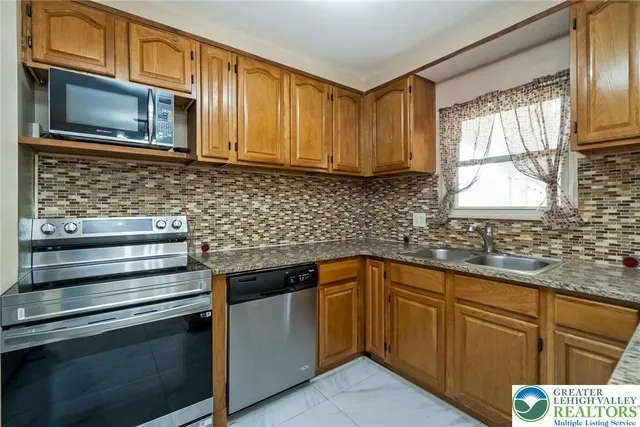 $329,900 | 2401 South Church Street, Allentown, PA 18103