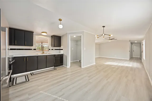 $1,950 | 3001 FM 360 Road, Rosenberg, TX 77471