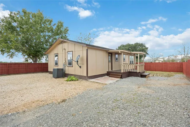 $1,950 | 3001 FM 360 Road, Rosenberg, TX 77471