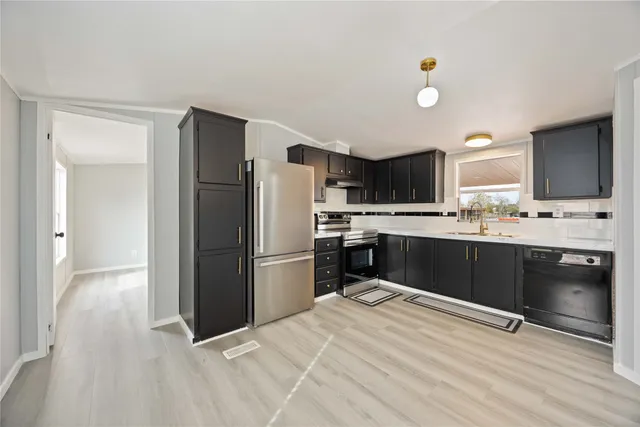 $1,950 | 3001 FM 360 Road, Unit A, Rosenberg, TX 77471