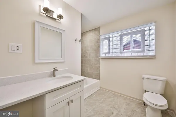 $1,800 | 316 Huntingdon Pike, Unit 316C, Jenkintown, PA 19046