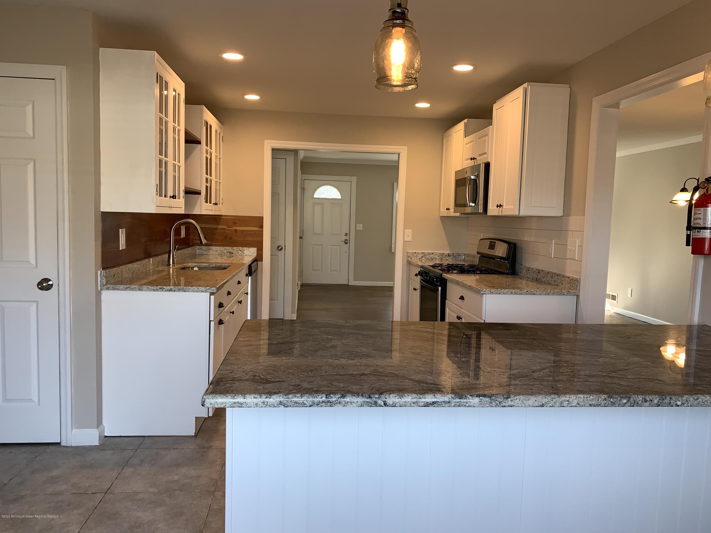 113 Arrowhead Park Drive Brick, NJ 08724 - Photo 14 of 35 IMG_2711