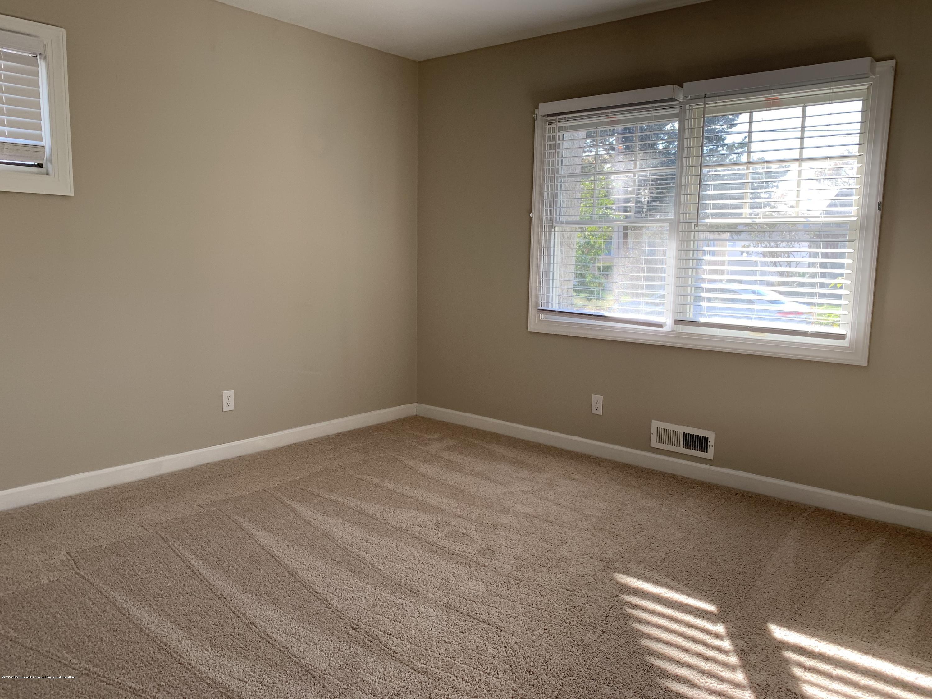 113 Arrowhead Park Drive Brick, NJ 08724 - Photo 18 of 35 IMG_2717