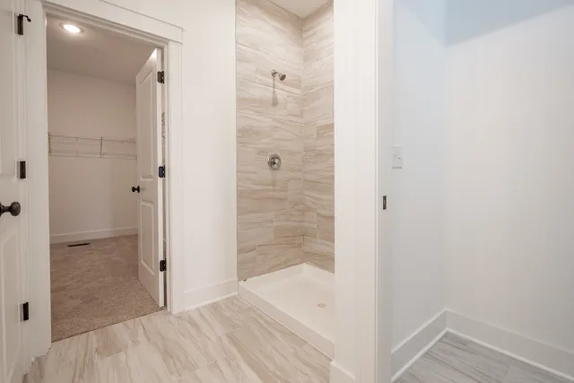 a bathroom with a tub