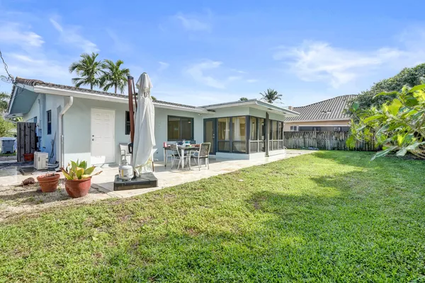 $3,500 | 2674 Northeast 8th Court, Pompano Beach, FL 33062