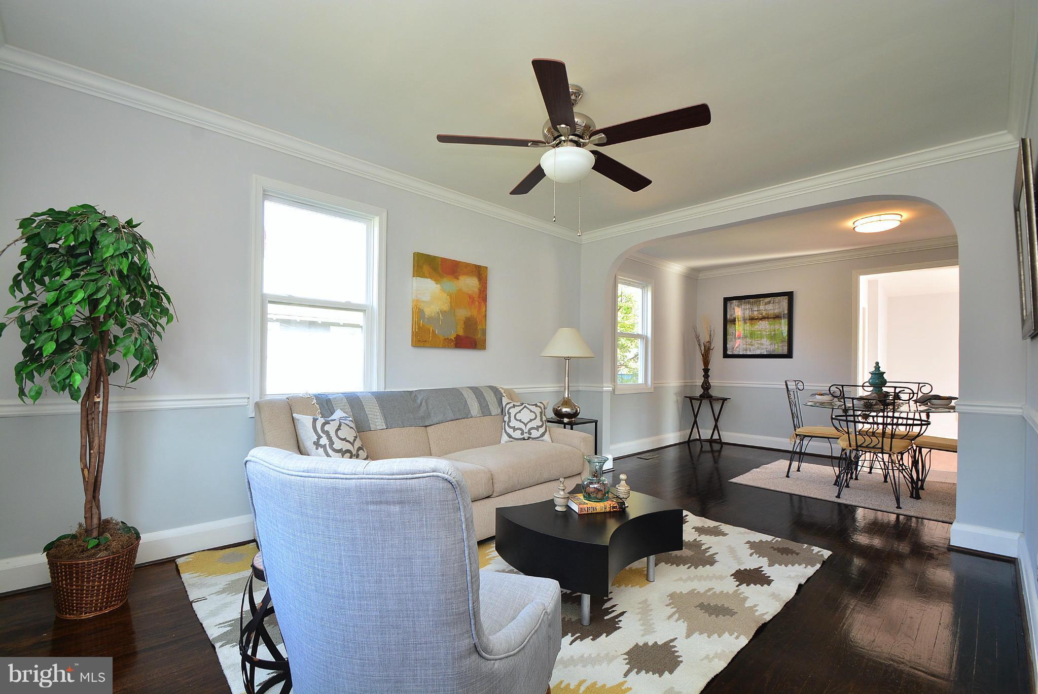 8219 Philadelphia Road Baltimore, MD 21237 - Photo 4 of 30 Living Room