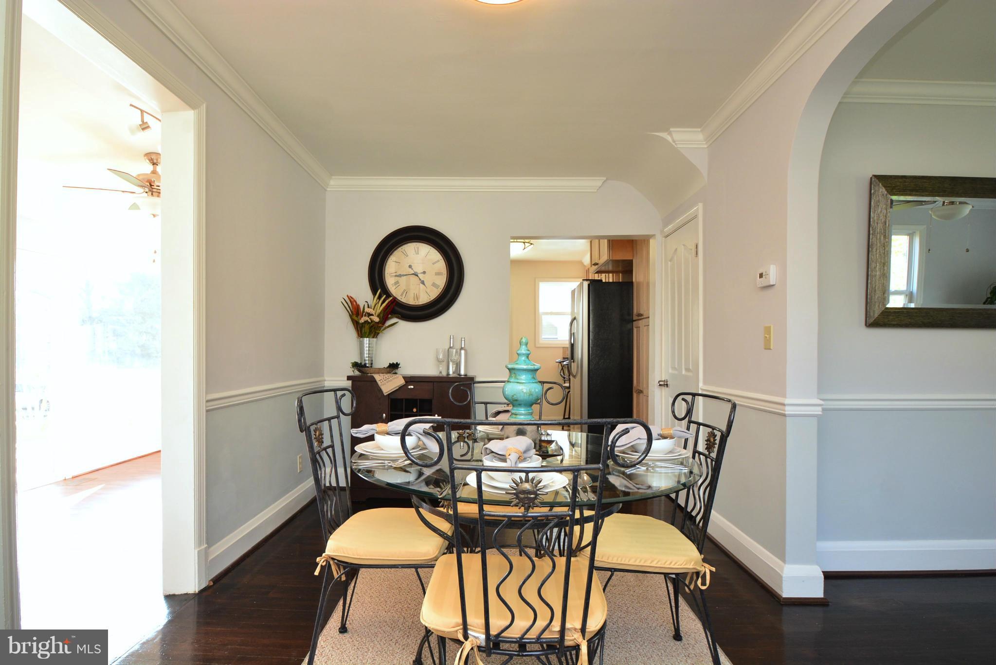 8219 Philadelphia Road Baltimore, MD 21237 - Photo 5 of 30 Dining Room