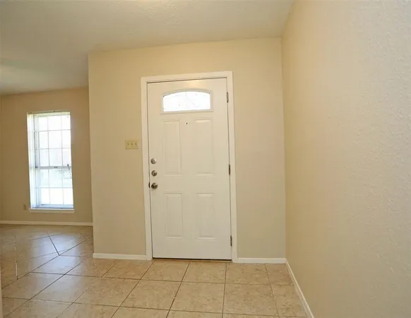 $1,695 | 17510 Heritage Creek Court, Webster, TX 77598