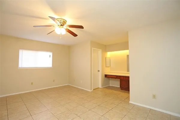 $1,695 | 17510 Heritage Creek Court, Webster, TX 77598