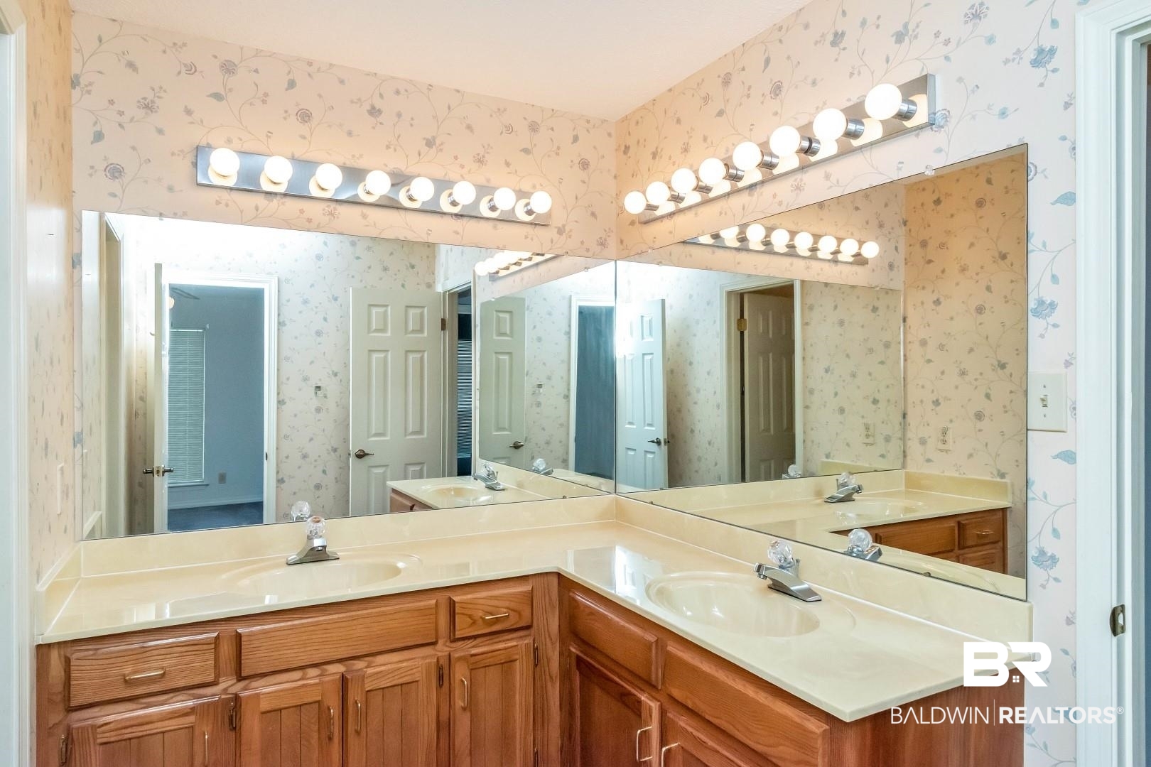 7411 Johnson Court Mobile, AL 36695 - Photo 20 of 38