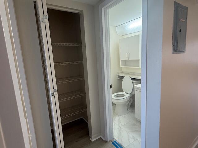 4078 Exeter, Unit E Boca Raton, FL 33434 - Photo 6 of 39 IMG_4120