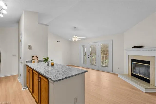 $174,900 | 3701 Cotswold Terrace, Unit 7J, Greensboro, NC 27410
