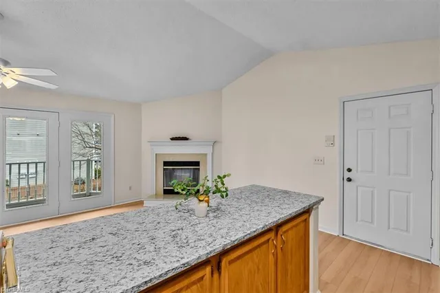 $174,900 | 3701 Cotswold Terrace, Unit 7J, Greensboro, NC 27410