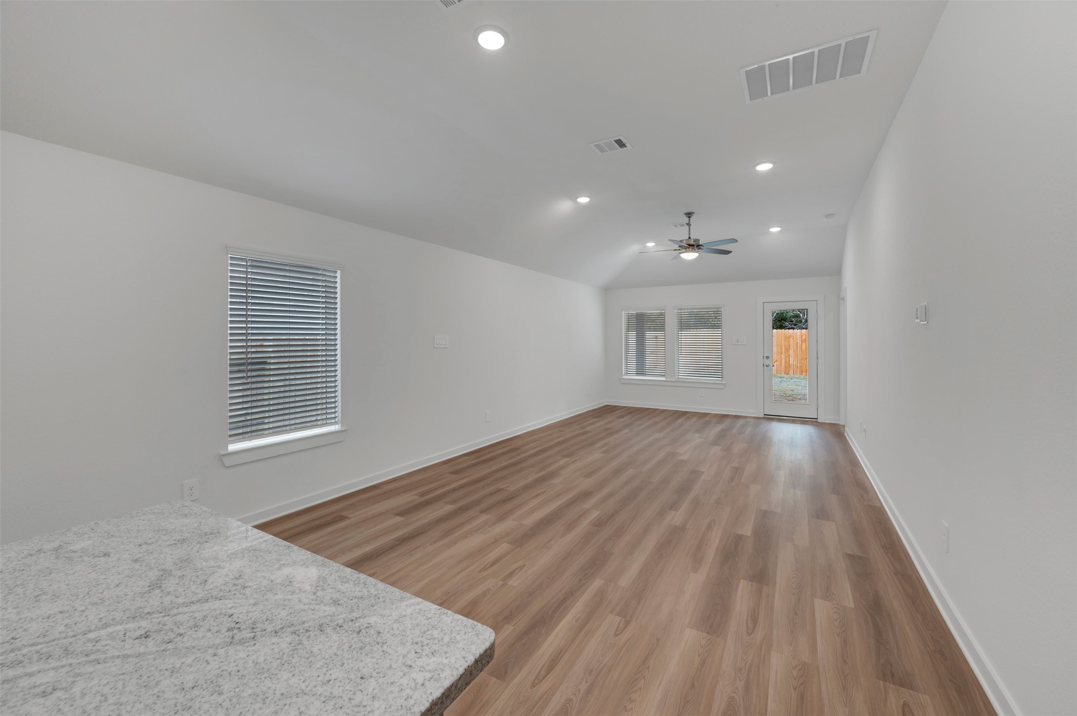 20534 Draper Road Tomball, TX 77377 - Photo 23 of 33