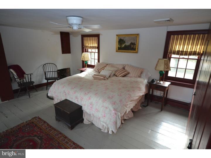 47 Stathems Neck Road Greenwich, NJ 08323 - Photo 16 of 25 Master Bedroom