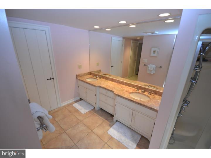 47 Stathems Neck Road Greenwich, NJ 08323 - Photo 18 of 25 Master Bathroom