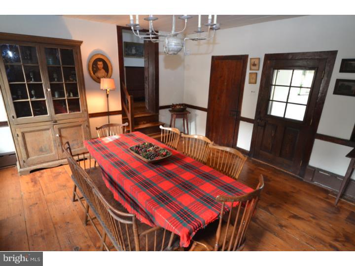 47 Stathems Neck Road Greenwich, NJ 08323 - Photo 6 of 25 Dining Room