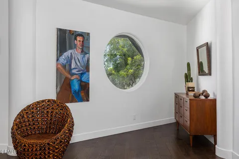 $1,049,000 | 2537 Crestmoore Place, Los Angeles, CA 90065