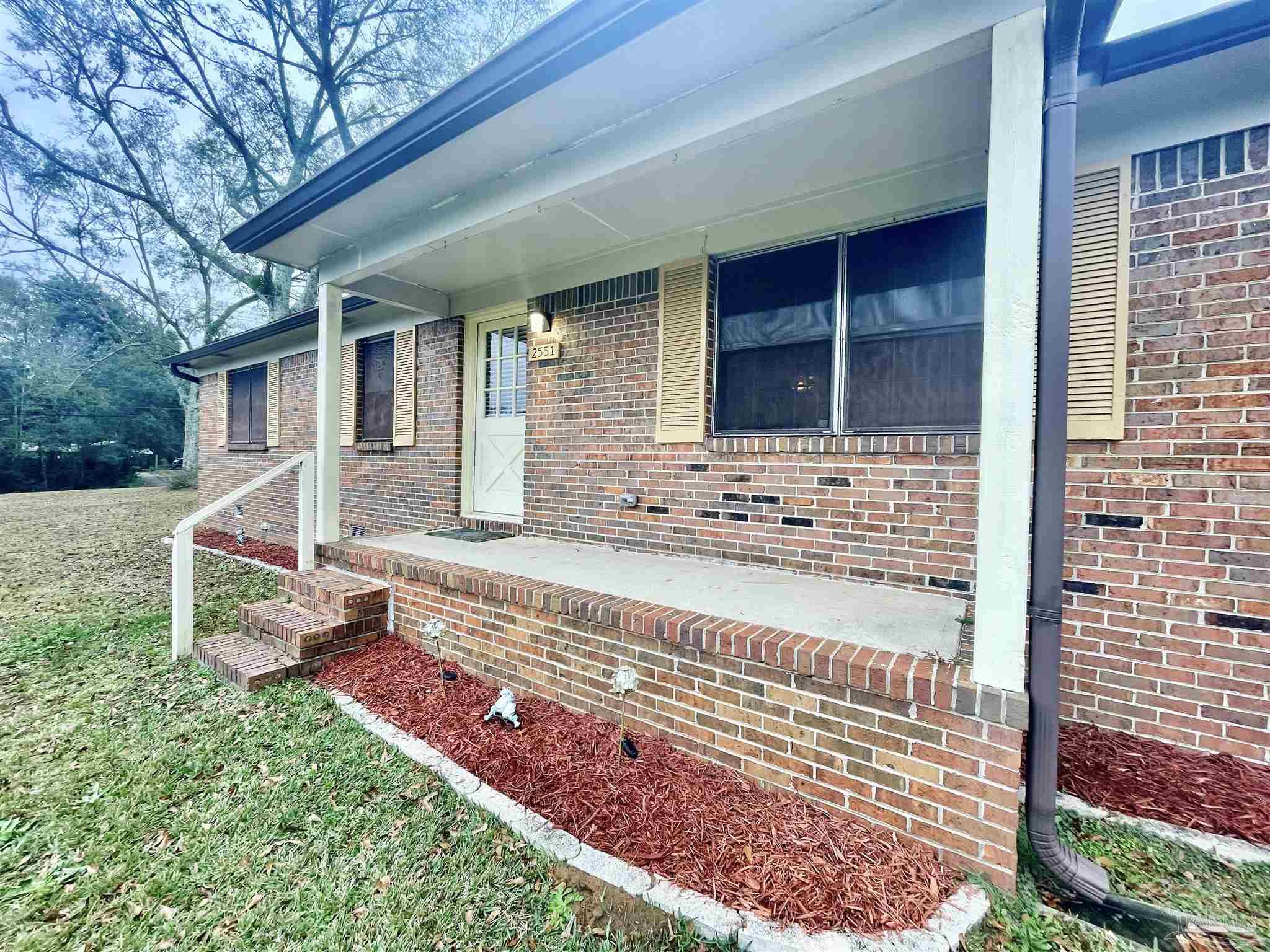 2551 Tate Road Cantonment, FL 32533 - Photo 5 of 50 Gallery Image 5