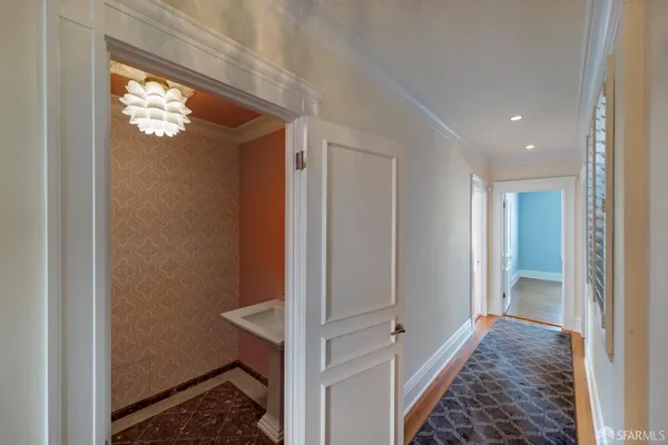 a view of entryway