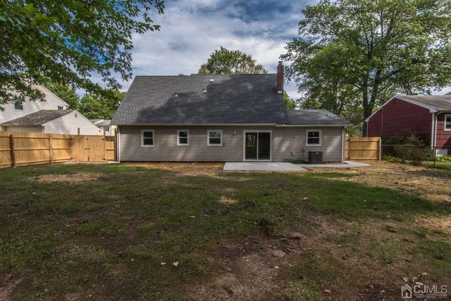808 Curie Road North Brunswick, NJ 08902 - Photo 16 of 18