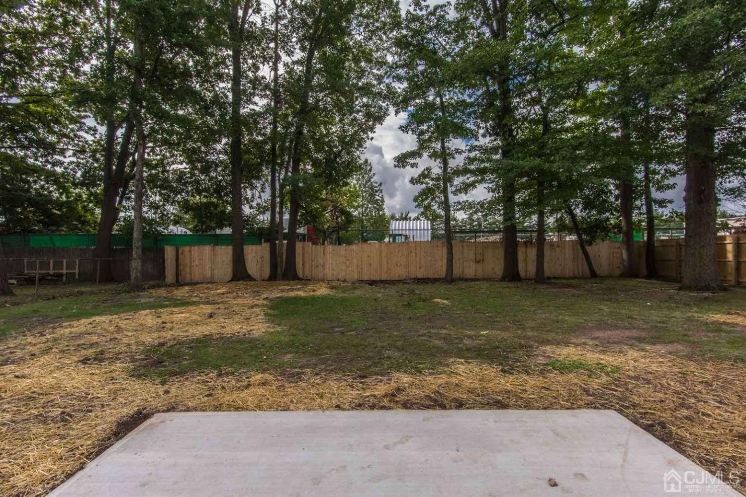 808 Curie Road North Brunswick, NJ 08902 - Photo 18 of 18