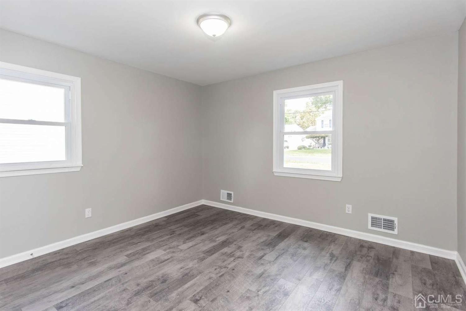 808 Curie Road North Brunswick, NJ 08902 - Photo 7 of 18