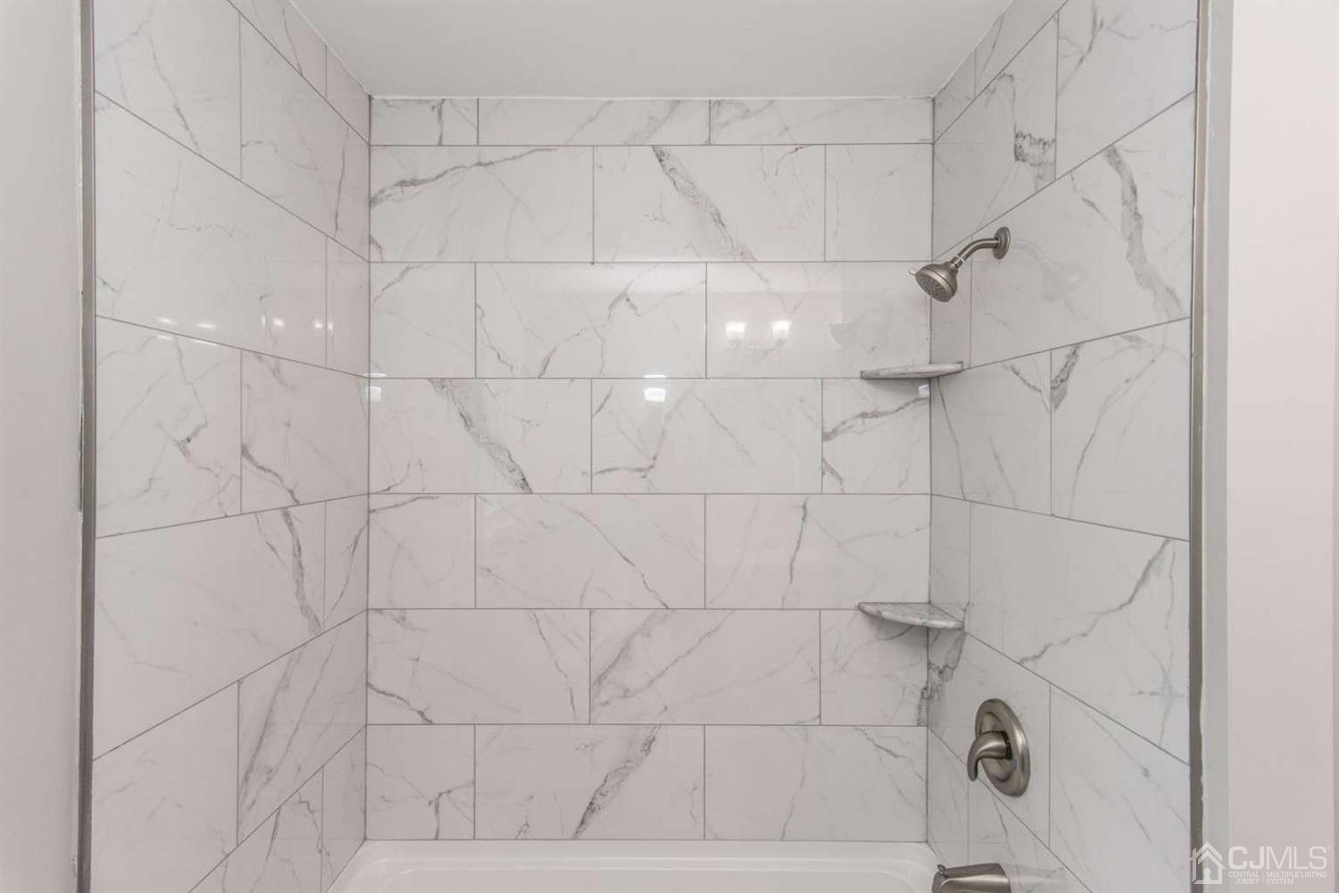 808 Curie Road North Brunswick, NJ 08902 - Photo 9 of 18