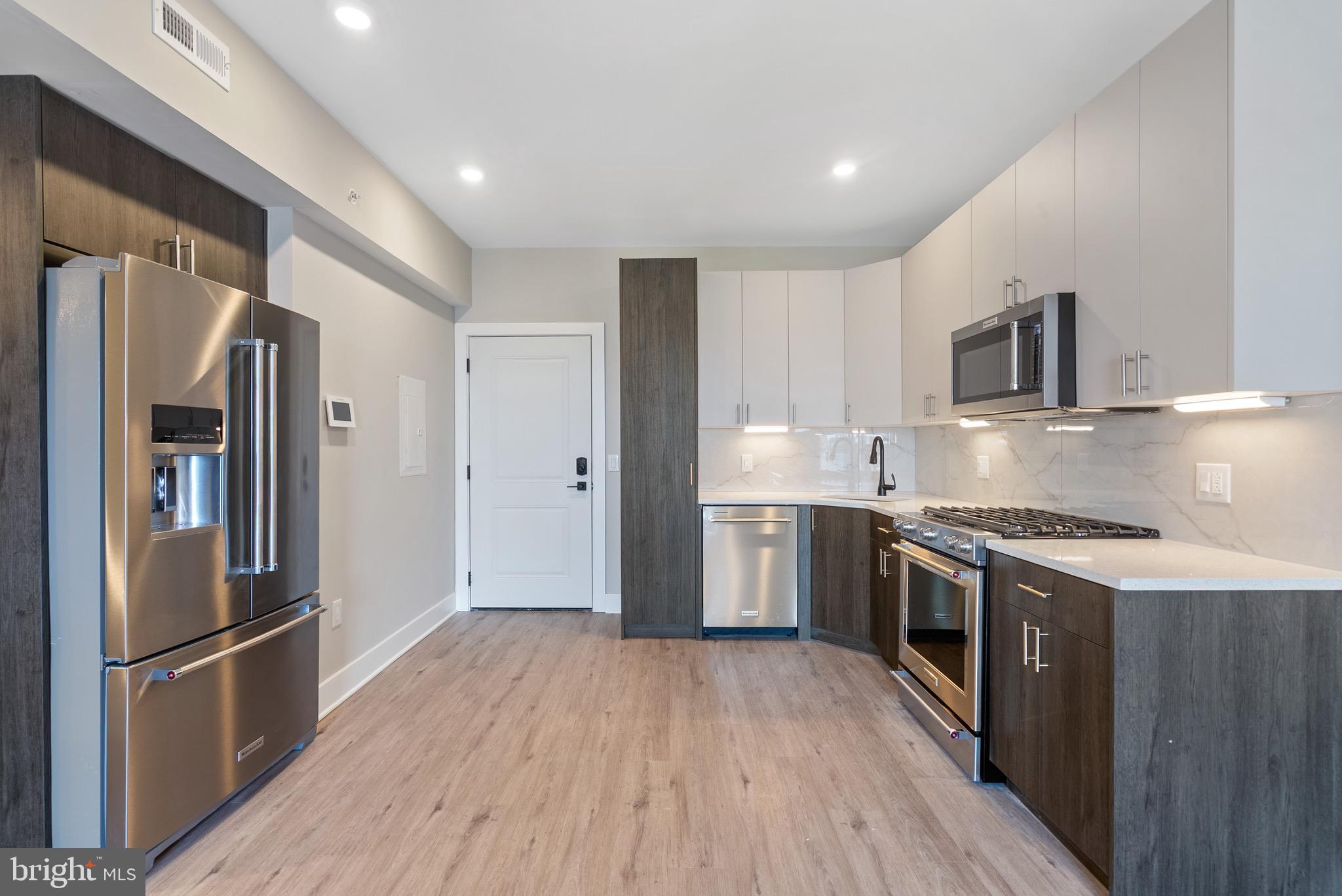 408-10 North Front Street, Unit 7 Philadelphia, PA 19123 - Photo 5 of 23