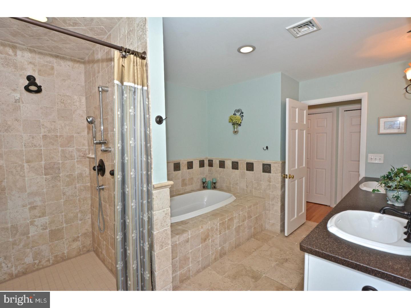 384 South Post Road Princeton Junction, NJ 08550 - Photo 15 of 25 Master Bathroom