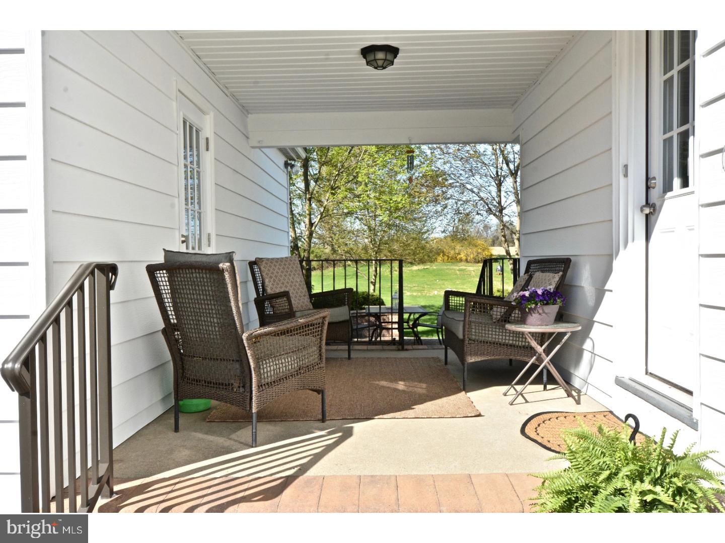 384 South Post Road Princeton Junction, NJ 08550 - Photo 20 of 25 Porch