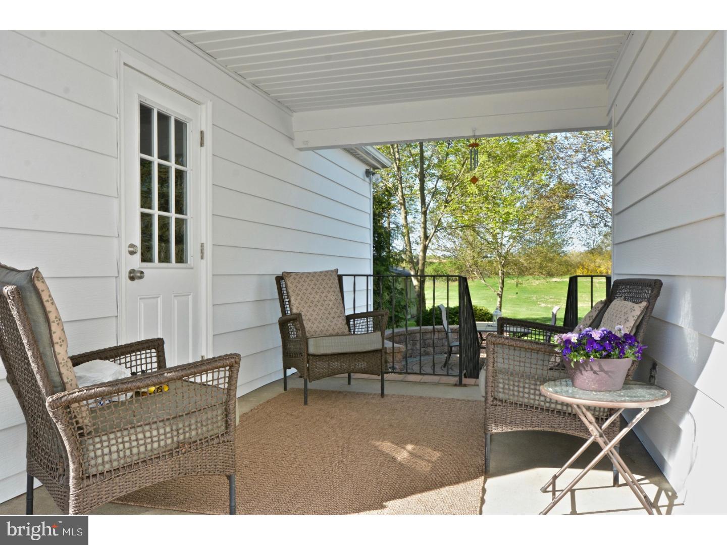 384 South Post Road Princeton Junction, NJ 08550 - Photo 21 of 25 Porch