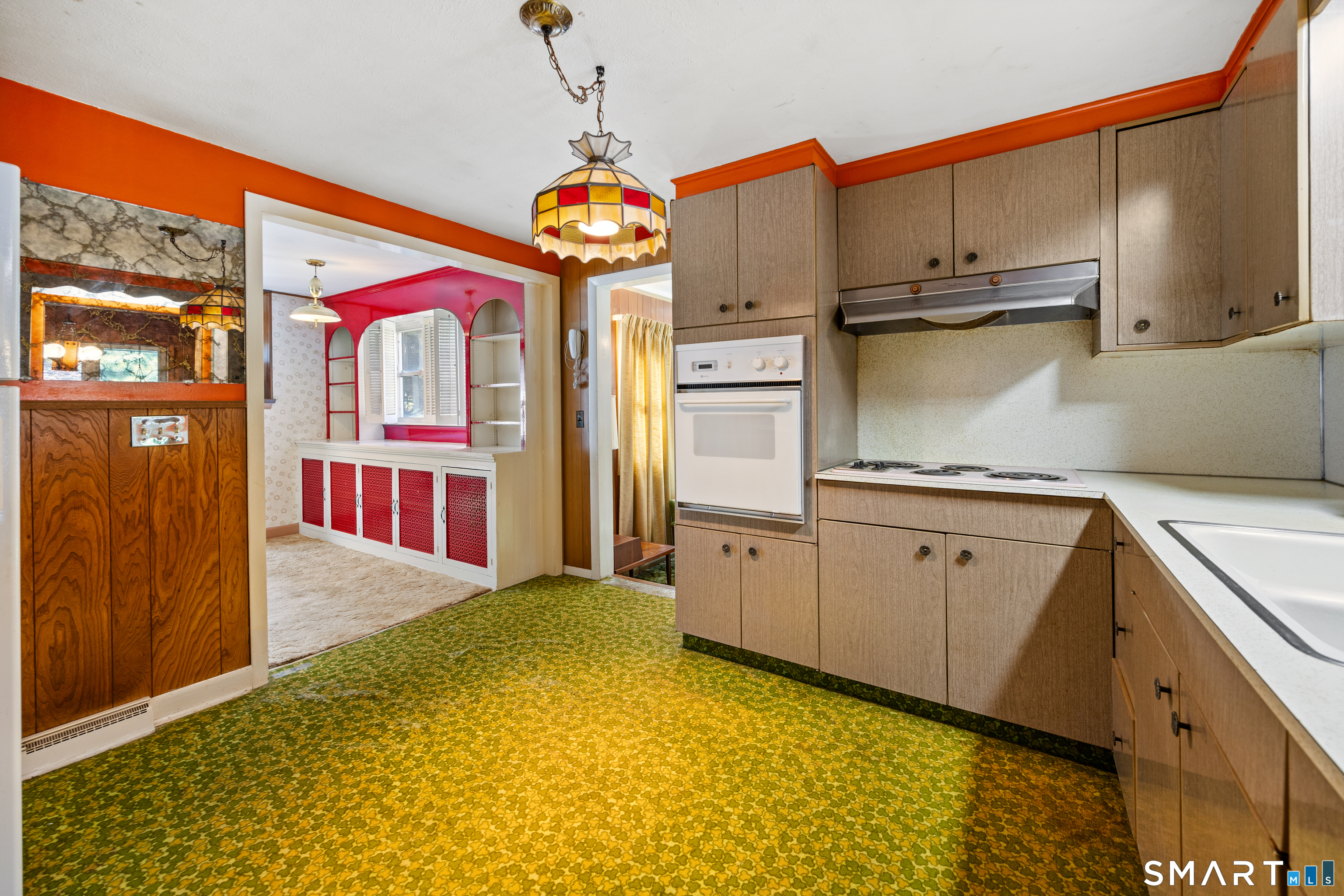 205 Mountain Road Cheshire, CT 06410 - Photo 7 of 40